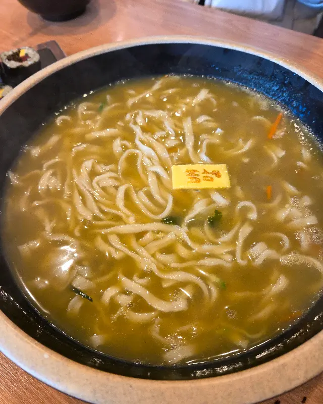 배말칼국수