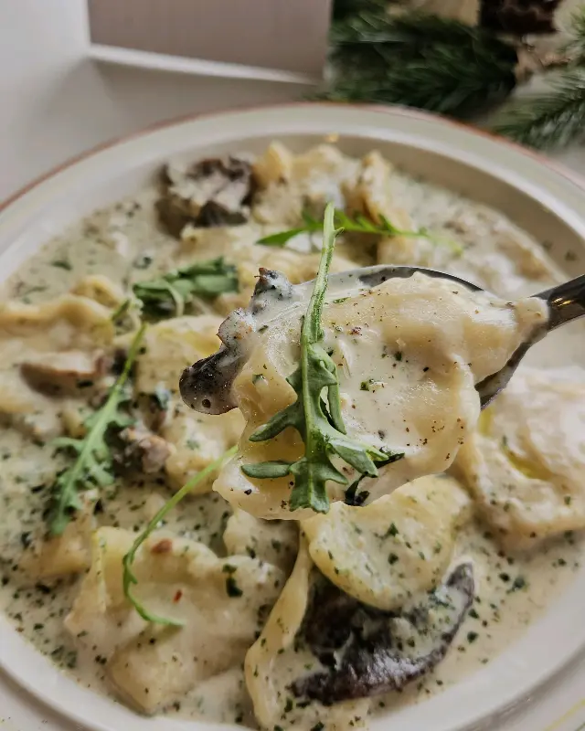 바질 크림 수제비