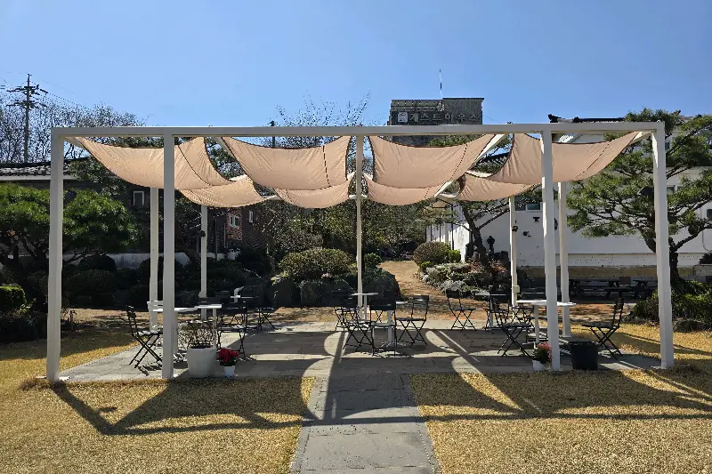 야외 테이블 좌석