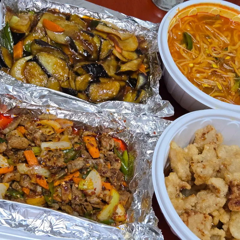 포장된 꿔바로우, 가지덮밥, 온면