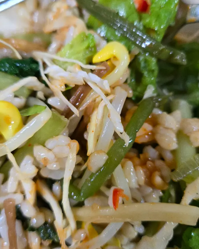 보리밥 비빔밥의 클로즈업 샷