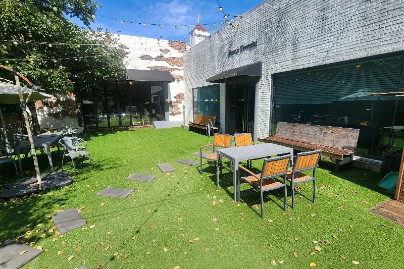 싱그러운 샐러드의 향연