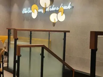 광양 이순신대교 뷰 맛집! 투썸에서 만끽하는 커피 한 잔의 여유