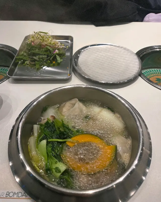 다양한 소스 코너