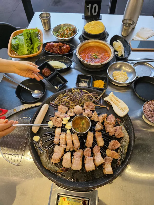 푸짐한 한상차림