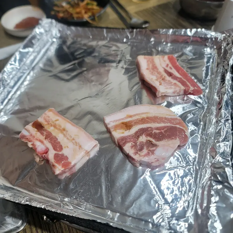 구워지는 삼겹살