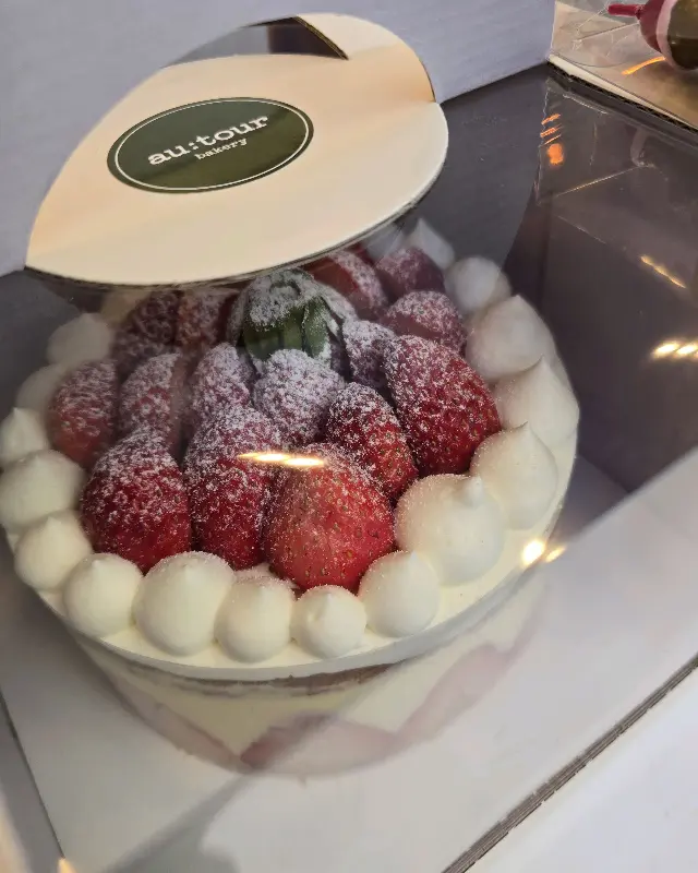 선물용으로도 좋은 프레지에 케이크