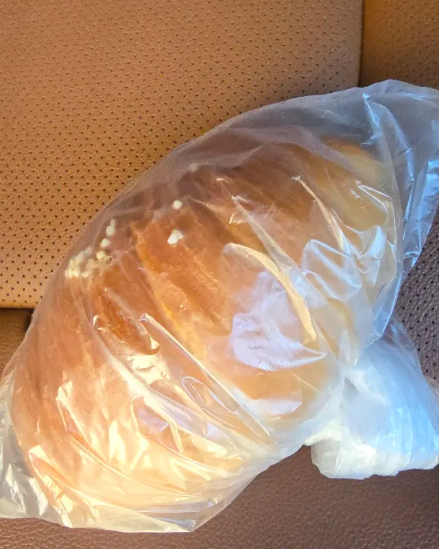 다미베이커리에서 포장한 빵