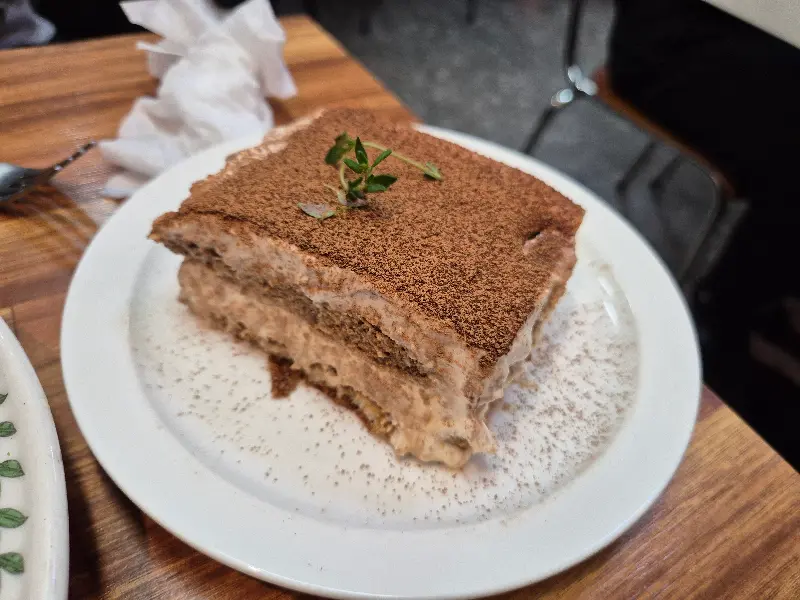 정순함박의 유자 티라미수