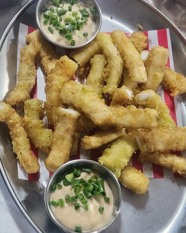 바삭한 쪽파 오징어튀김