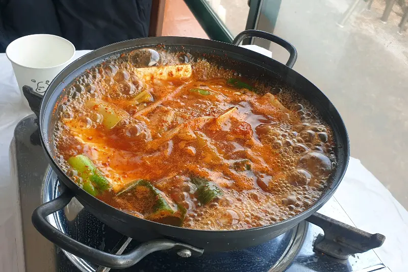 뜨끈한 매운탕