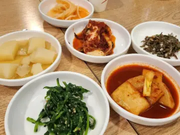 수지구청 냉면: 혼밥러의 취향 저격, 풍덕천동 함흥냉면 맛집 정복기