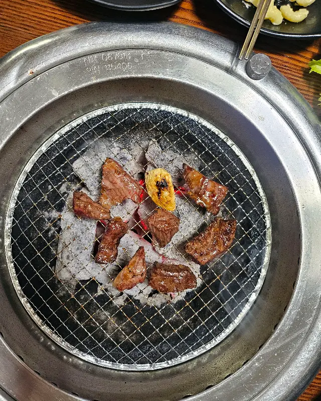 정갈하게 차려진 밑반찬