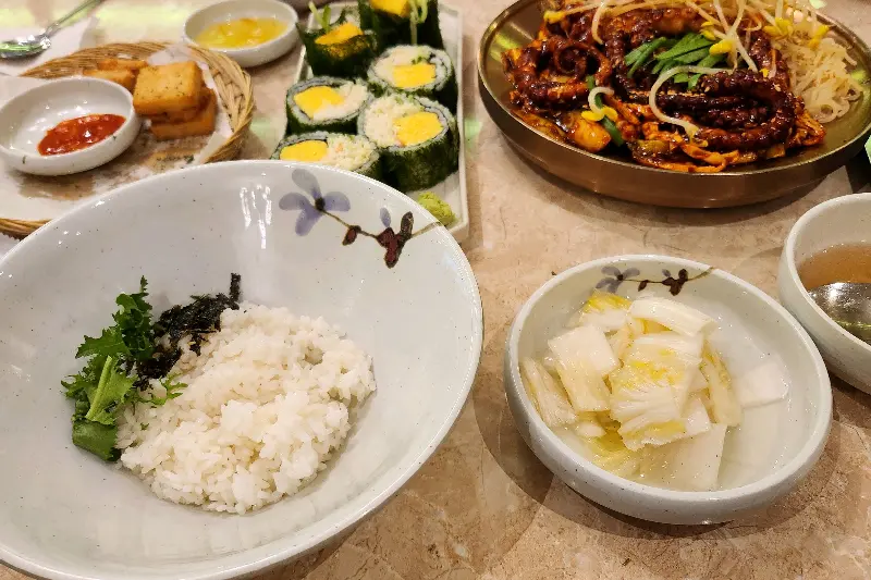 푸짐한 한 상 차림