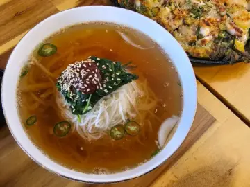 해운대에서 맛보는 정갈한 국수의 향연, 서문국수 부산 맛집 기행