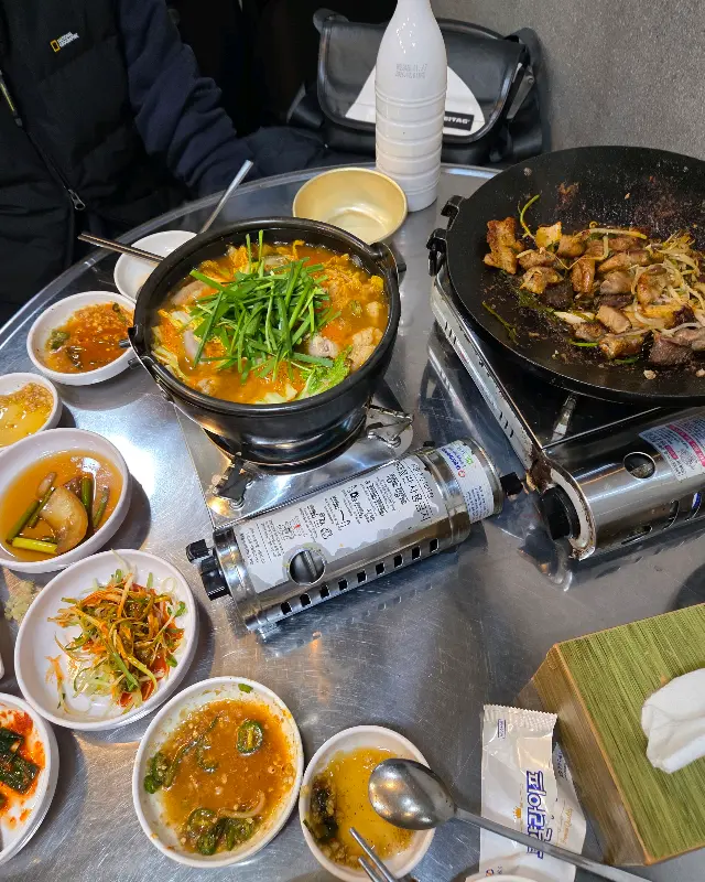 테이블 전체 샷