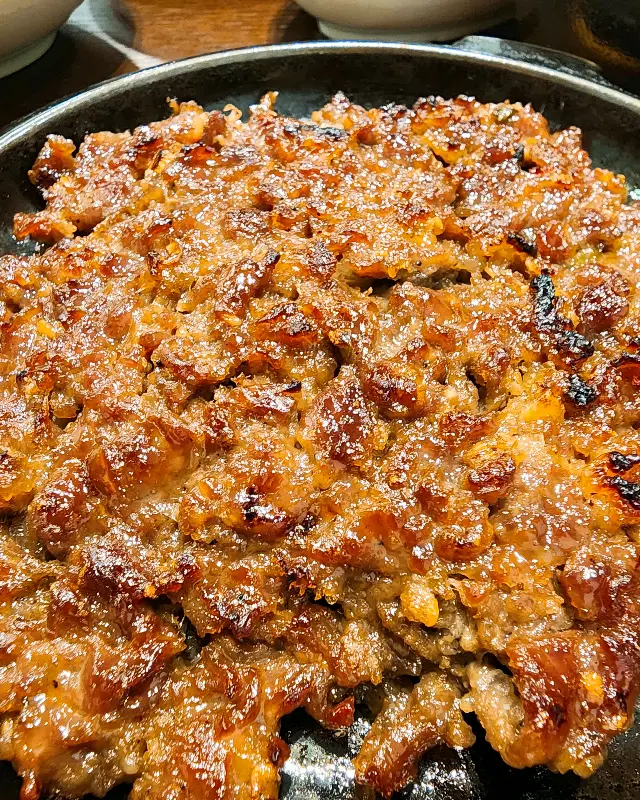 윤기가 자르르 흐르는 떡갈비