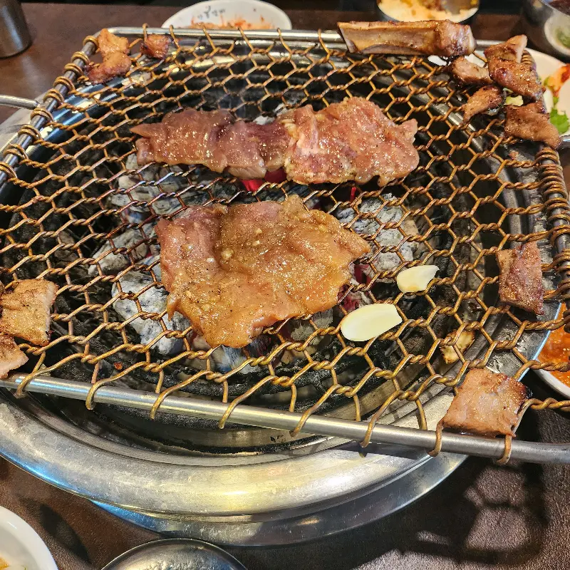맛있는 돼지갈비