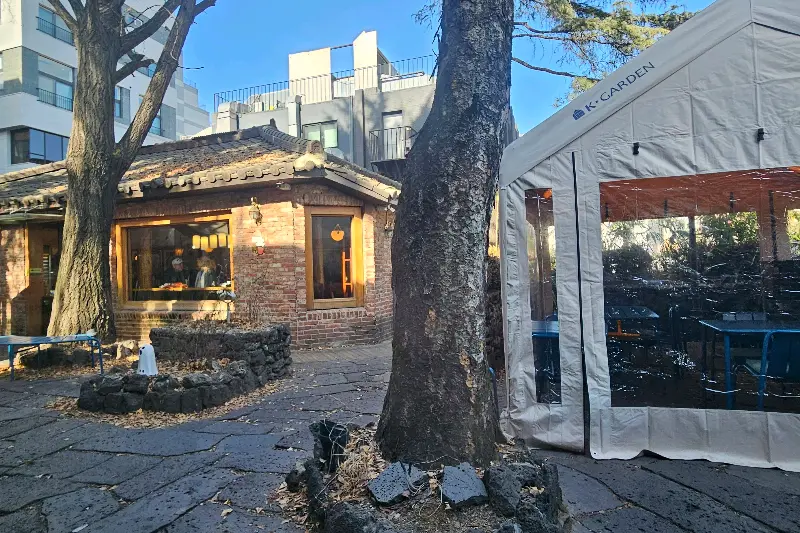 뺑오쇼콜라와 커피