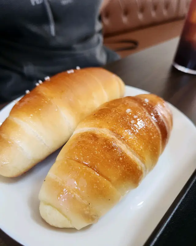 엘리브 카페의 빵