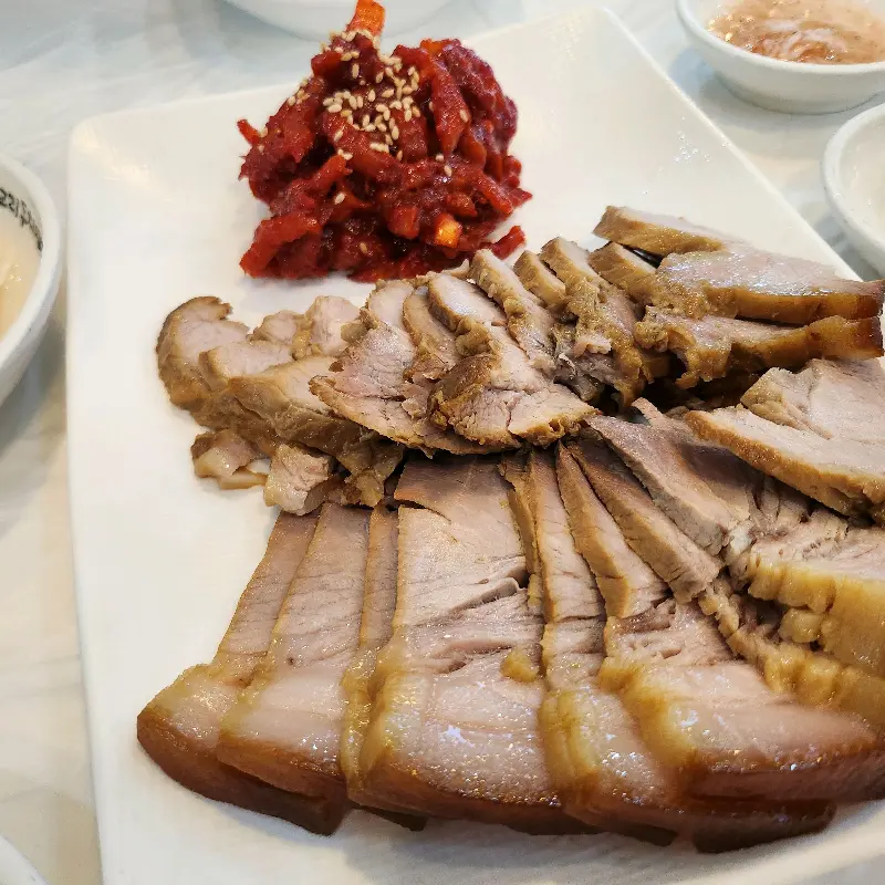 수육과 가자미 식해