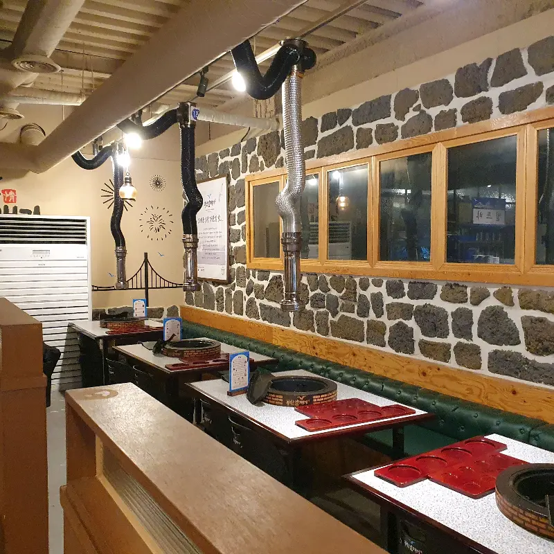 부산갈매기 창원상남점 내부