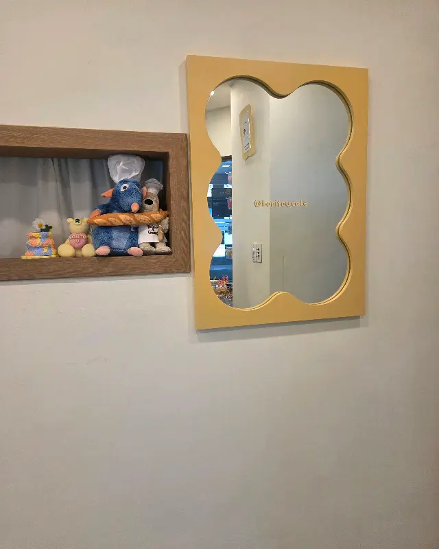 아기자기한 소품들이 놓인 보니또유 매장 내부