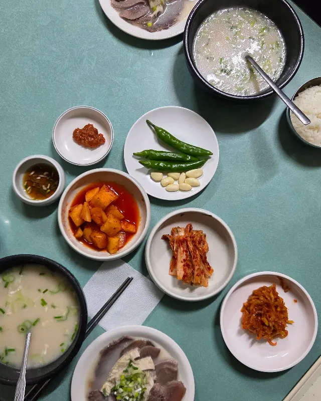 푸짐한 한 상 차림