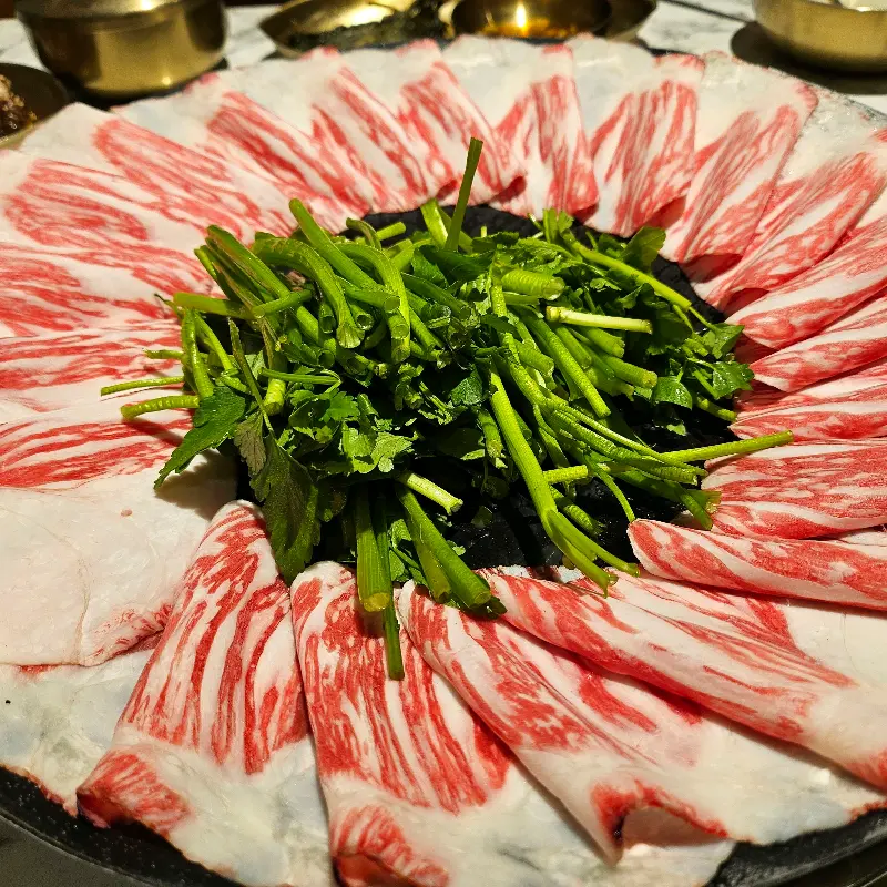 차돌박이의 신선한 마블링