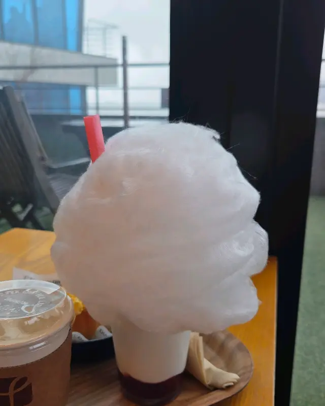 구름 라떼 비주얼