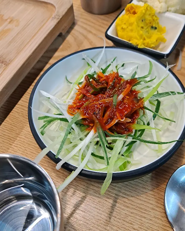 다채로운 샐러드바