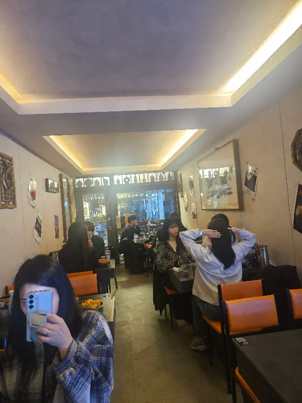 사당 워낭 내부 인테리어