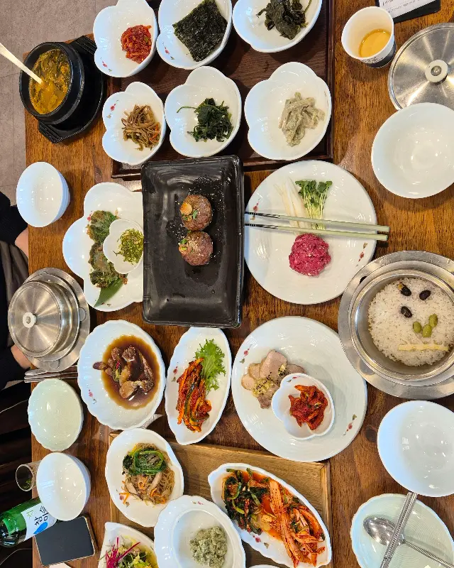 세종대왕 진짓상 한상차림