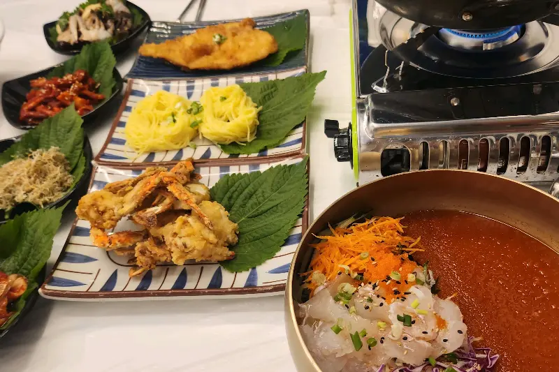 어방가의 맛있는 곁들임 메뉴들