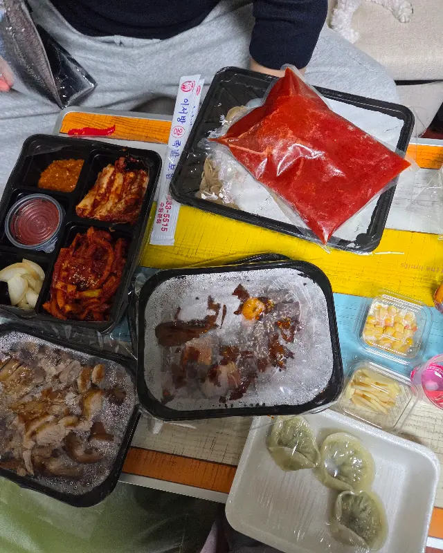 푸짐한 한 상 차림