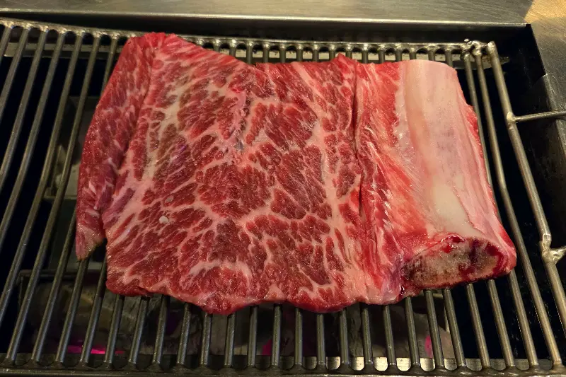 마블링 예술인 생갈비