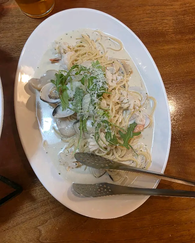 풍부한 해산물이 인상적인 파스타