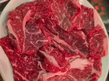 혼밥러의 울산 맛집 정착기! 송정동 “일프로첫고기”에서 찾은 연탄구이의 향수