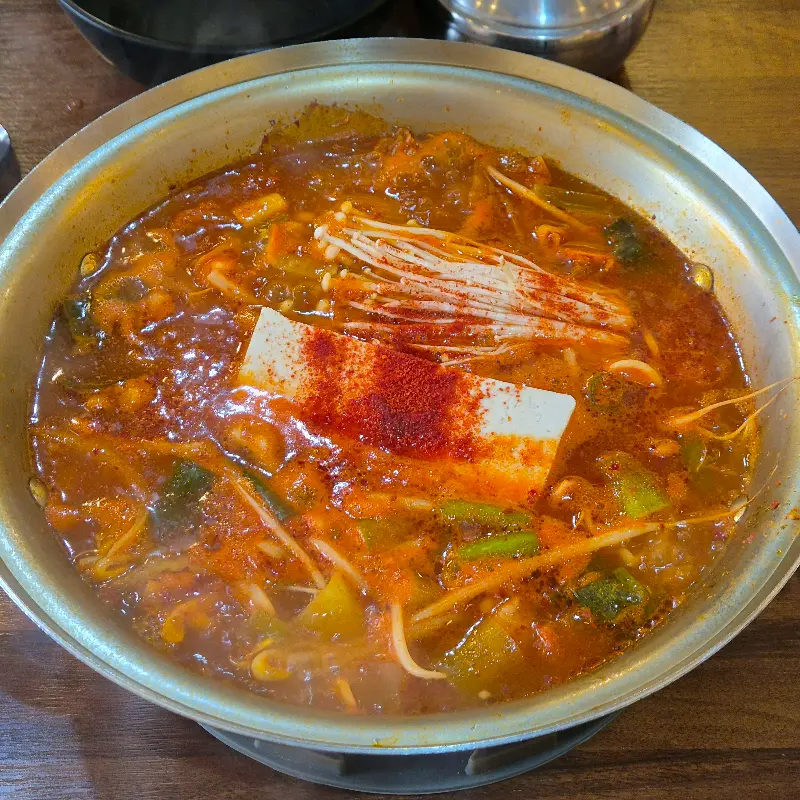 김치찌개 근접샷