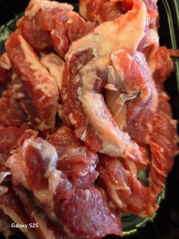 신선함이 느껴지는 소갈비살의 자태