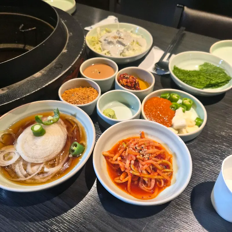 다채로운 밑반찬