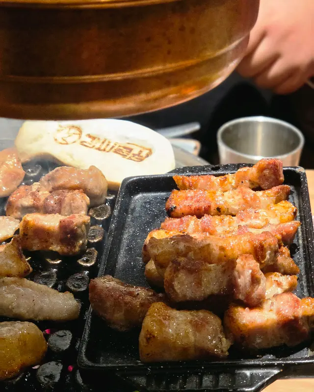 맛있게 구워진 고기