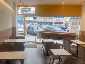 파도소리 품은 동해, 추억 한 모금 빽다방에서 찾는 행복한 시간: 천곡동 맛집 기행