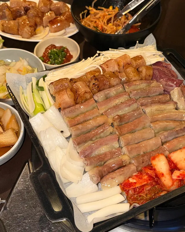 다 익은 곱창, 대창, 막창의 모습