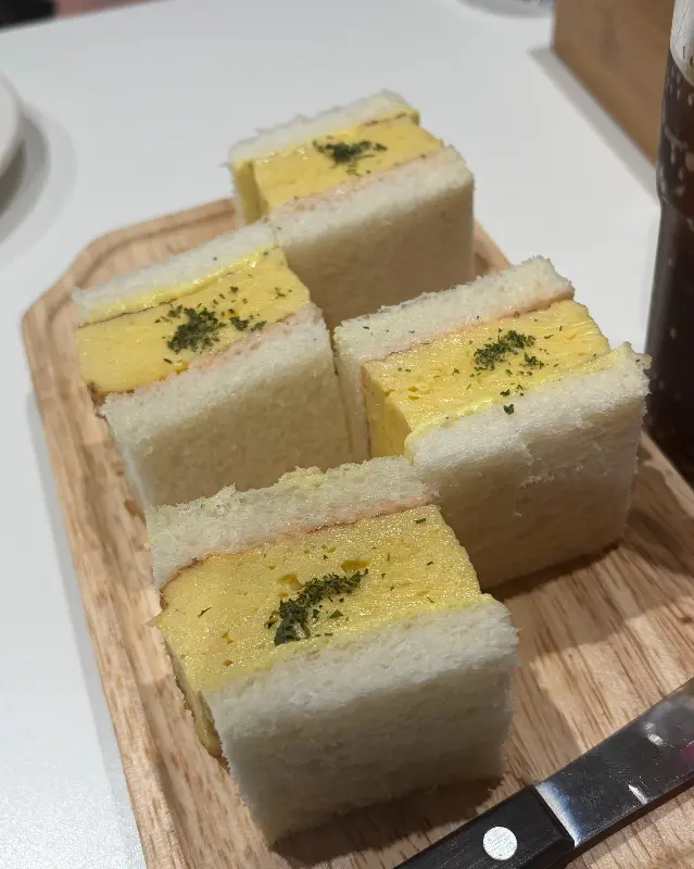 에그하우스 내부