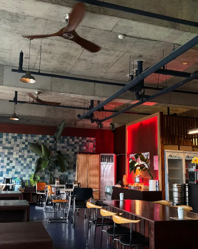 넓고 쾌적한 내부