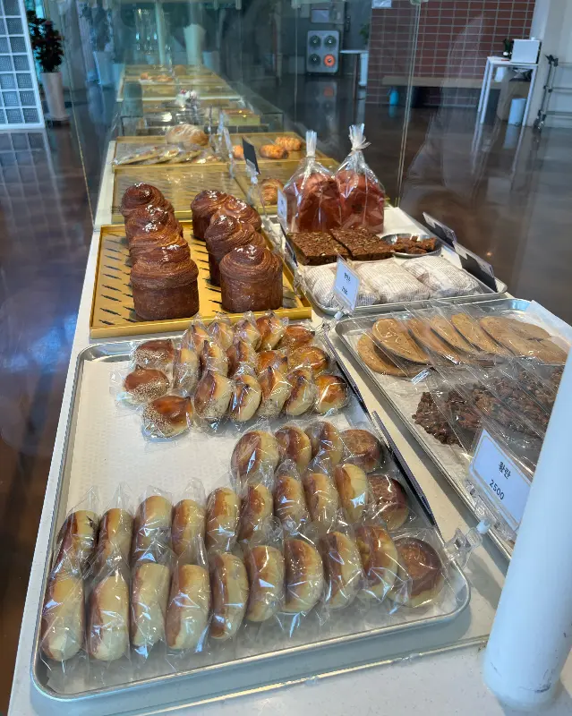 카페 내부 좌석