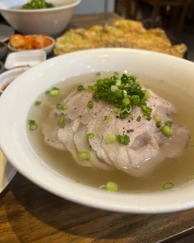 온목당 수육곰탕