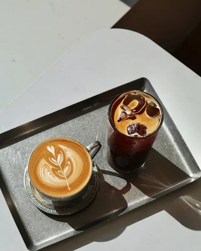 카페라떼와 콜드브루