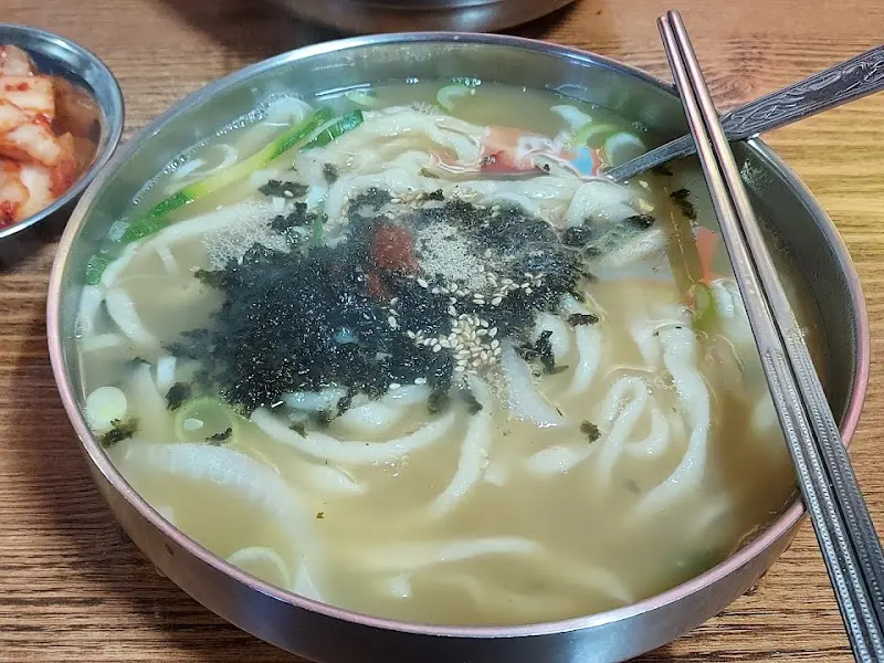 홍두깨칼국수 칼국수